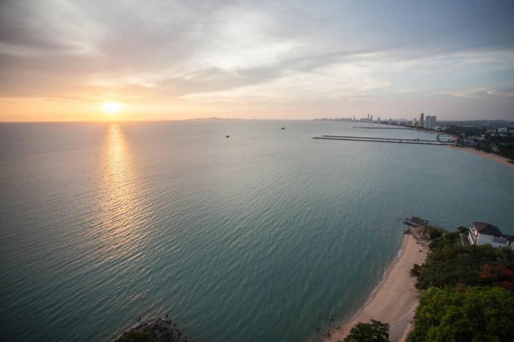 Pattaya Seaside Balcony/Beach Front/4 Peoples Na Chom Thian Eksteriør billede
